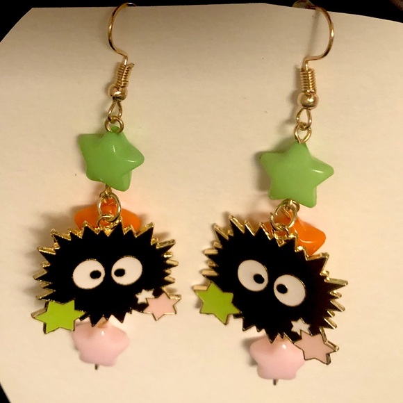 Spirited away earrings Soot sprites dangle gold hook - Picture 4 of 8